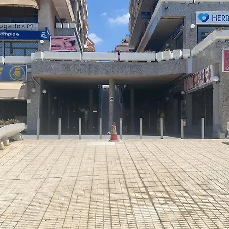 Casa Valdes Cristianos Center