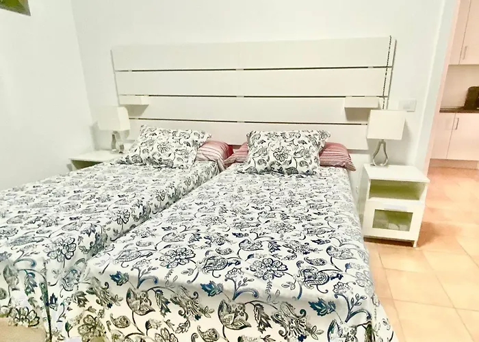 Casa Valdes Cristianos Center Apartamento